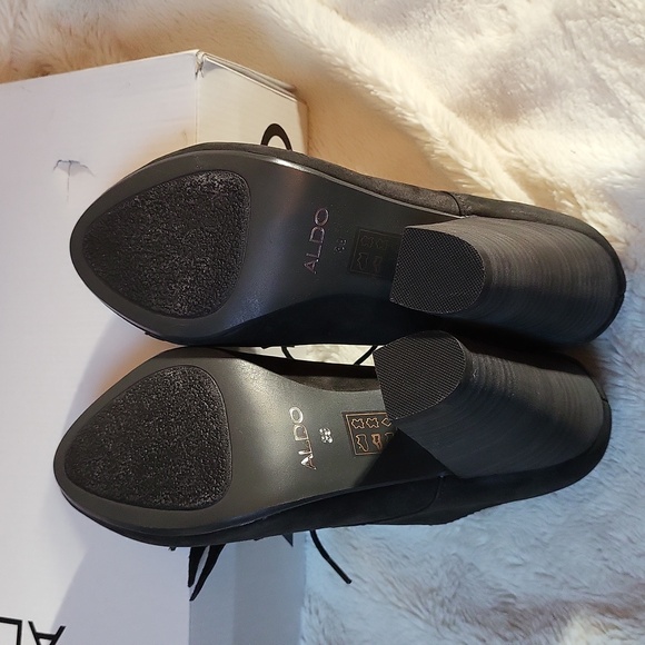 NWT! Black Leather High Heels with Fringe! Size 39! - Picture 6 of 13